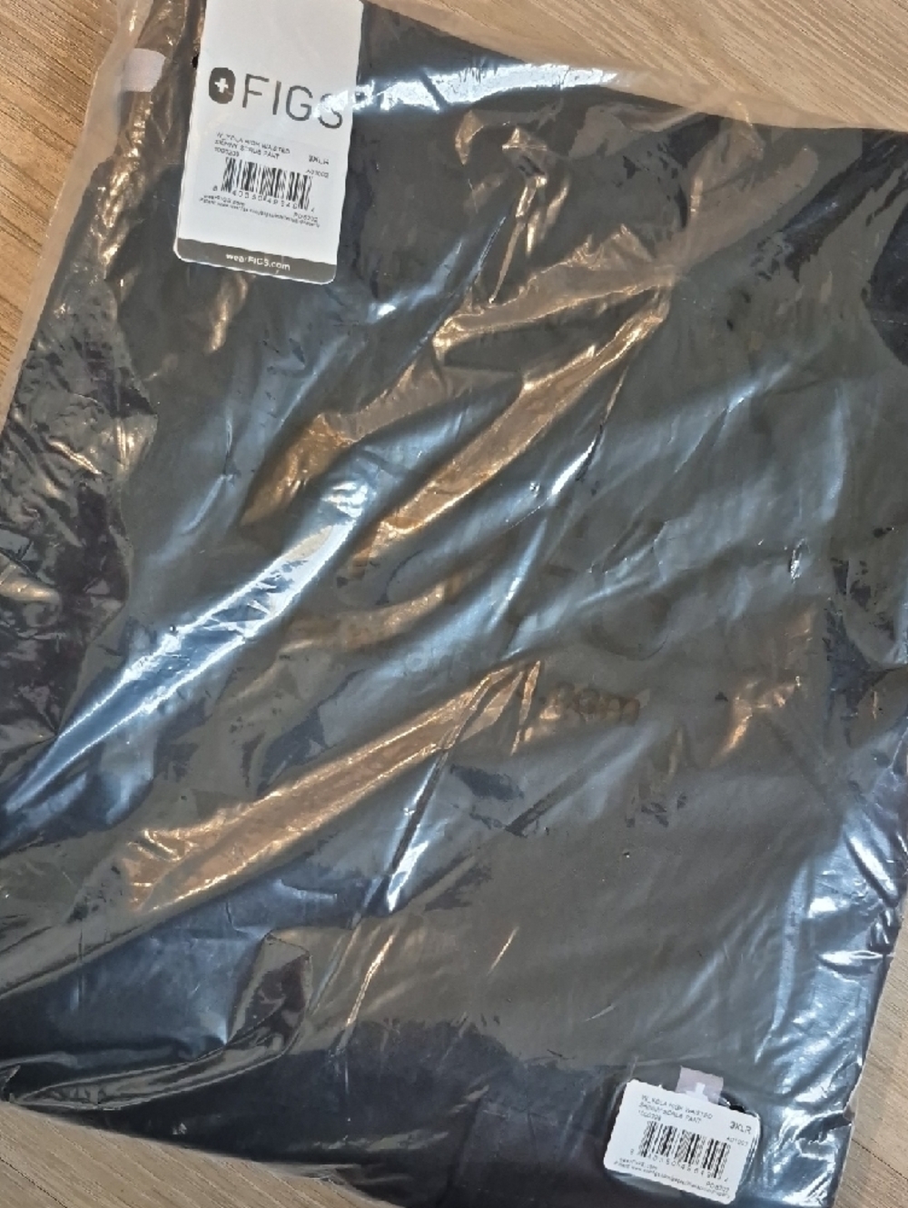 Figs Black High Waisted Yola Scrub Pants - Picture 9 of 9